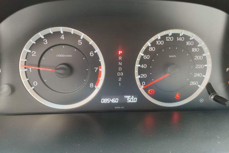 Used Honda Accord 2011 2.0L EX Instrument Cluster