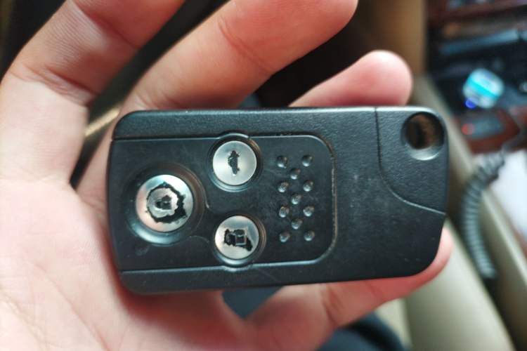 Used Honda Accord 2011 2.4L EX Vehicle Key