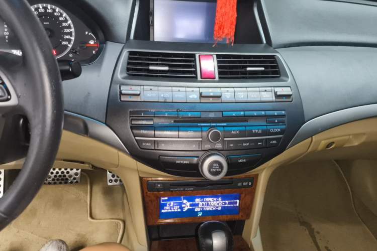 Used Honda Accord 2011 2.4L LX Audio And AC Panel
