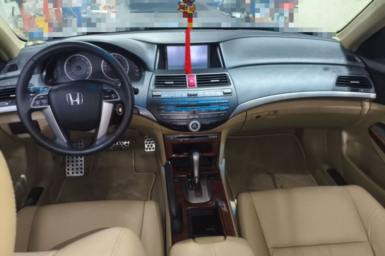 Used Honda Accord 2011 2.4L LX Center Console