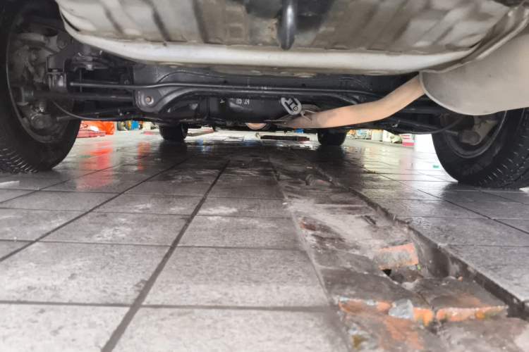 Used Honda Accord 2011 2.4L LX Chassis Rear