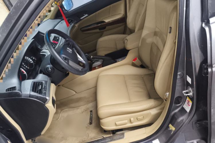 Used Honda Accord 2011 2.4L LX Left Front Seat
