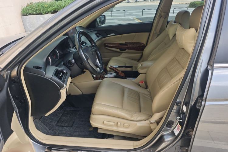 Used Honda Accord 2011 2.0L EX Left Front Seat