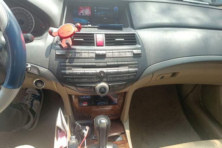 Used Honda Accord 2011 2.4L LX Audio And AC Panel