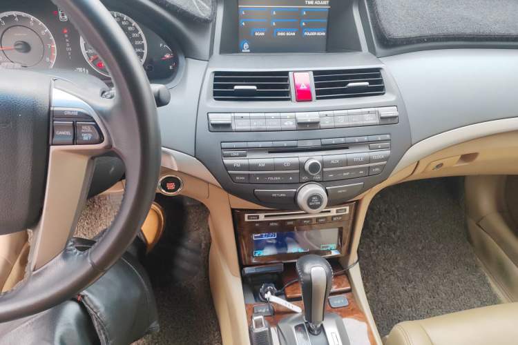Used Honda Accord 2011 2.4L LX Audio And AC Panel