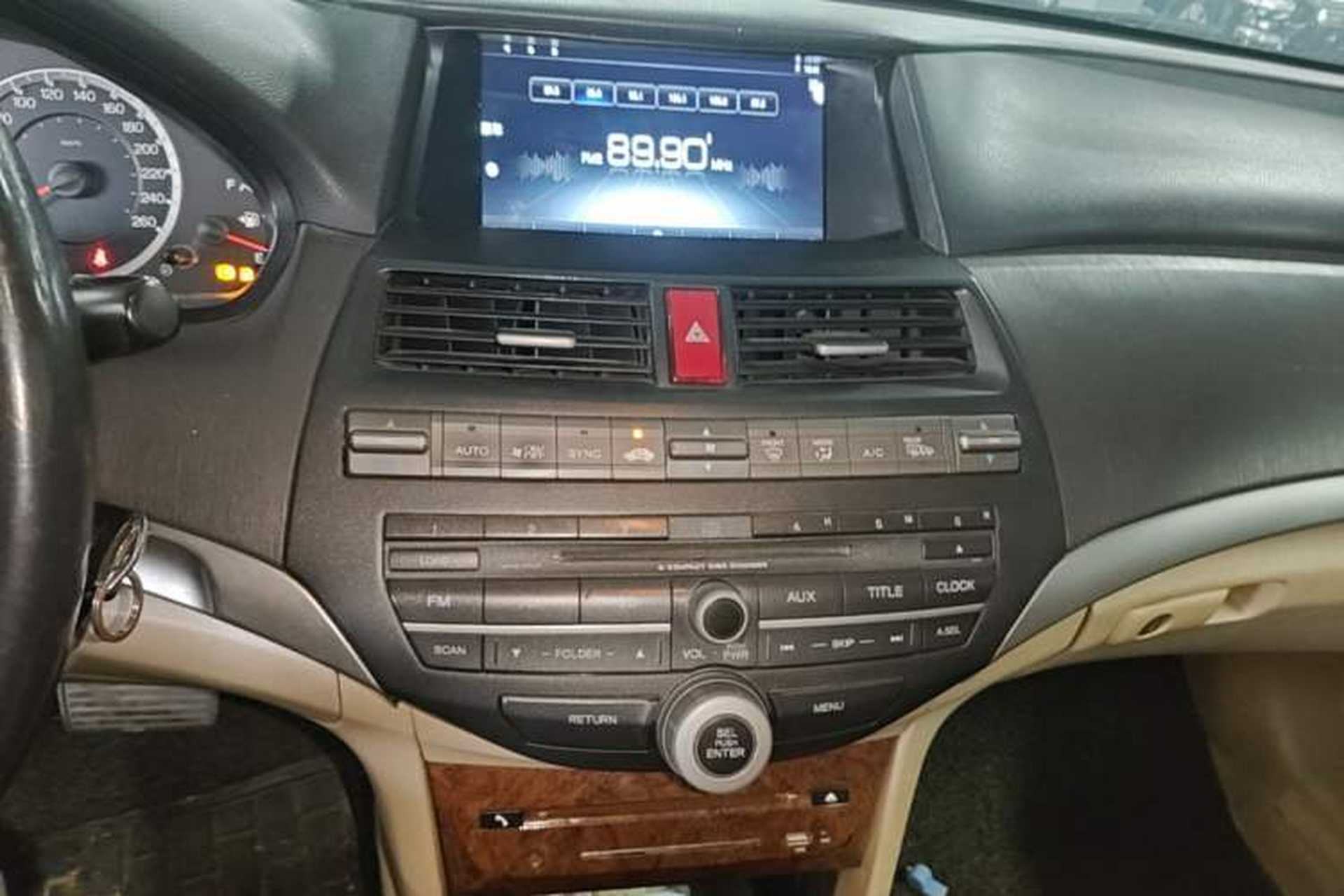 Used Honda Accord 2011 2.4L LX Audio And AC Panel
