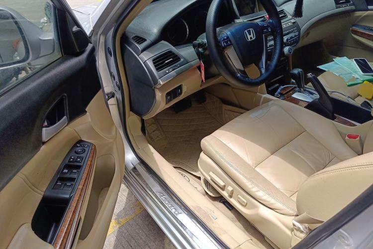 Used Honda Accord 2011 2.4L EX Driver Seat