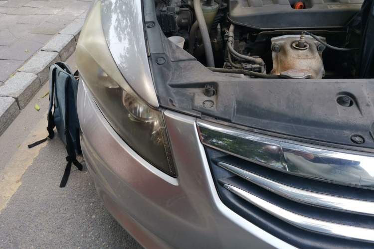 Used Honda Accord 2011 2.0L EX Engine Bay Right