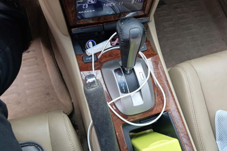 Used Honda Accord 2011 2.0L EX Gear Lever