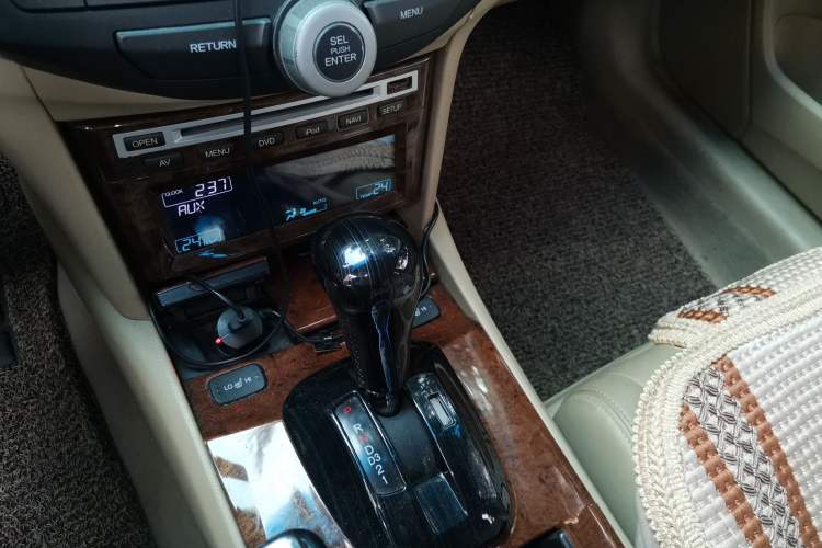 Used Honda Accord 2011 2.0L EX Gear Lever