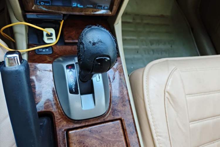 Used Honda Accord 2011 2.0L EX Gear Lever