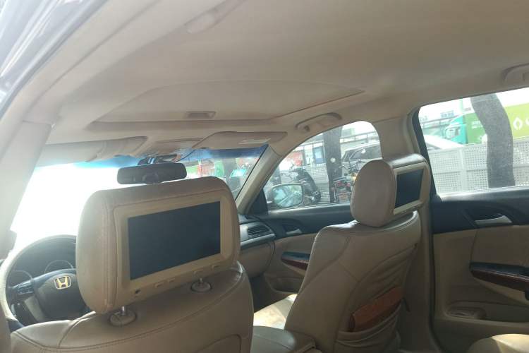 Used Honda Accord 2011 2.4L LX Headliner