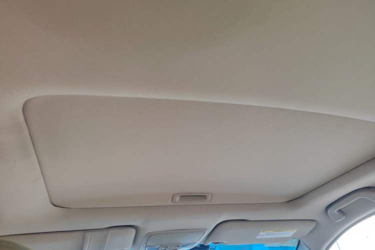 Used Honda Accord 2011 2.4L LX Headliner