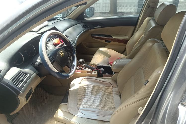 Used Honda Accord 2011 2.4L LX Left Front Seat