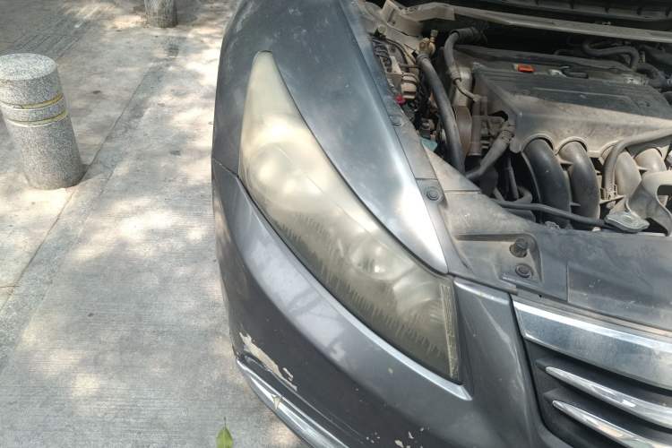 Used Honda Accord 2011 2.4L LX Right Front Headlight