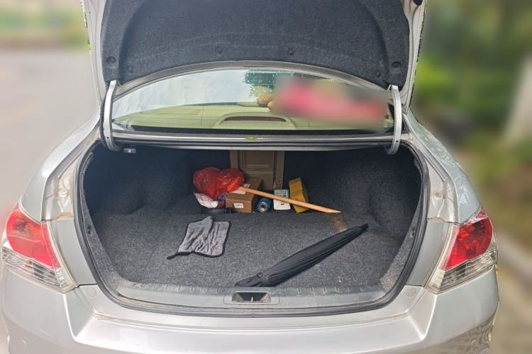 Used Honda Accord 2011 2.0L EX Trunk