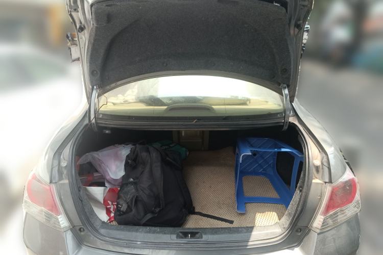 Used Honda Accord 2011 2.4L LX Trunk