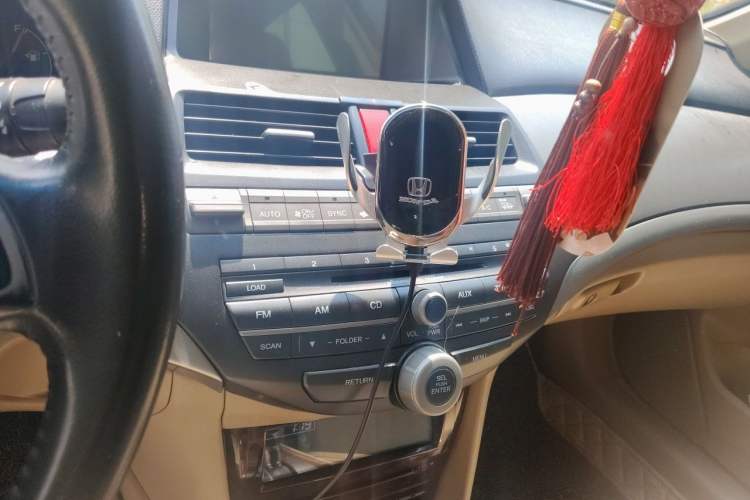 Used Honda Accord 2011 2.4L EX Audio And AC Panel
