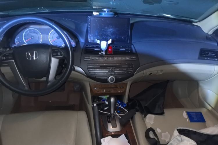 Used Honda Accord 2011 2.0L EX Navi Center Console