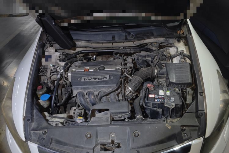Used Honda Accord 2011 2.4L EX Engine Bay
