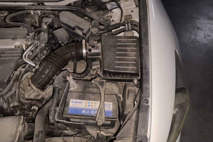 Used Honda Accord 2011 2.4L EX Engine Bay Left