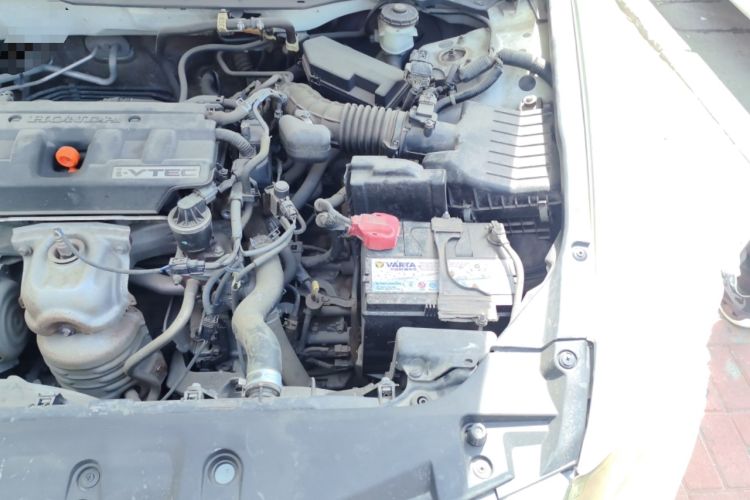 Used Honda Accord 2011 2.0L EX Engine Bay Left