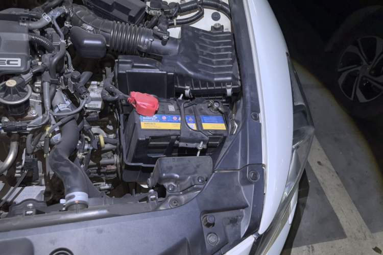 Used Honda Accord 2011 2.0L EX Navi Engine Bay Left