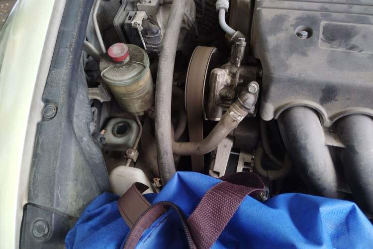 Used Honda Accord 2011 2.4L EX Engine Bay Right