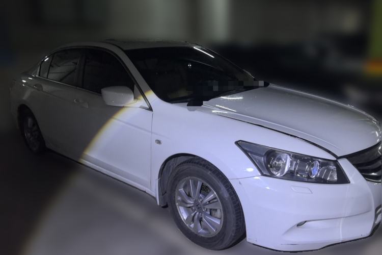 Used Honda Accord 2011 2.0L EX Navi Front Right 45 Deg
