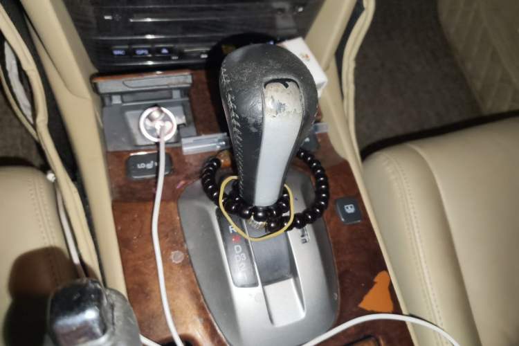 Used Honda Accord 2011 2.4L EX Gear Lever