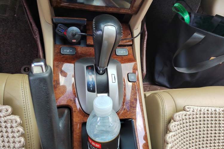 Used Honda Accord 2011 2.4L EX Navi Gear Lever