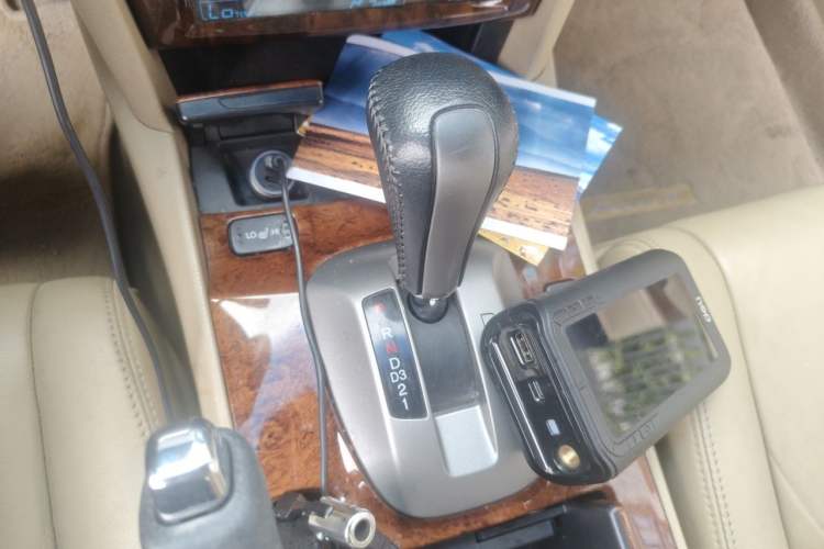 Used Honda Accord 2011 2.4L EX Gear Lever