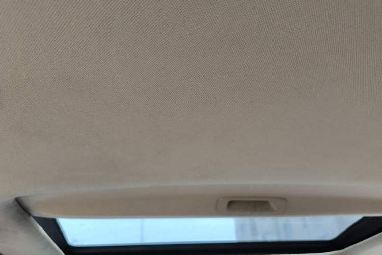 Used Honda Accord 2011 2.4L EX Headliner