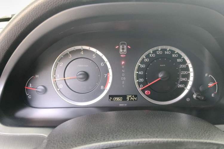 Used Honda Accord 2011 2.0L EX Instrument Cluster