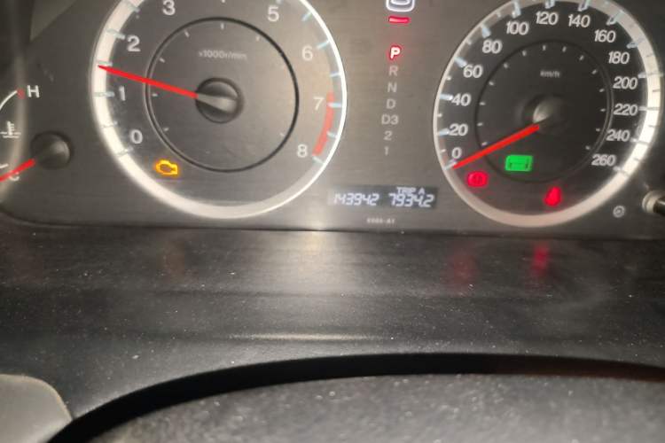 Used Honda Accord 2011 2.4L EX Odometer Close Up