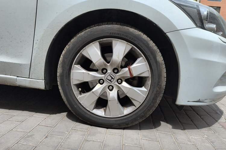Used Honda Accord 2011 2.4L EX Right Front Wheel Hub