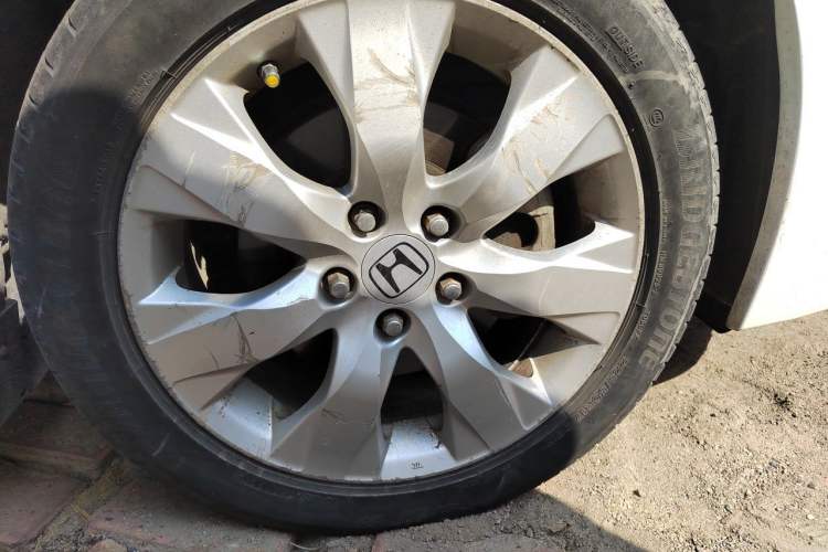 Used Honda Accord 2011 2.4L EX Navi Right Front Wheel Hub