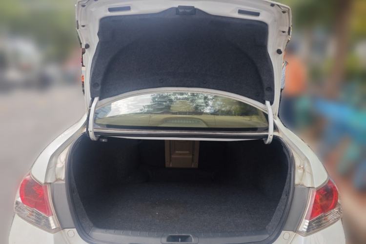 Used Honda Accord 2011 2.4L EX Trunk