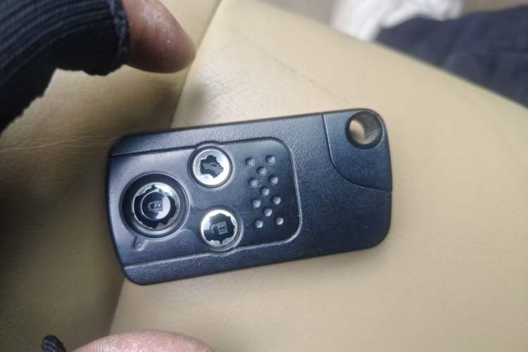 Used Honda Accord 2011 2.4L EX Vehicle Key