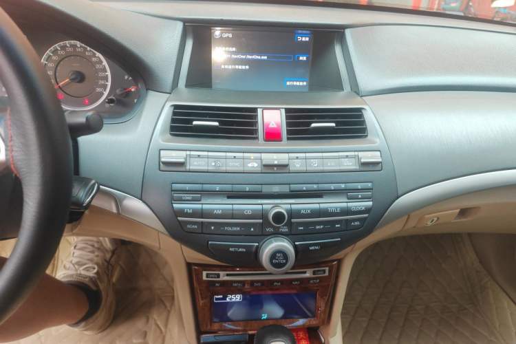Used Honda Accord 2012 2.0L SE Audio And AC Panel