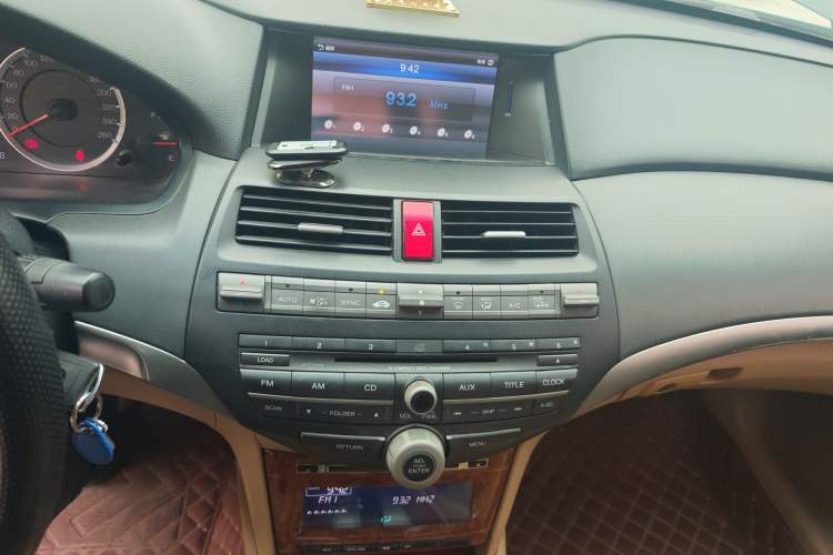 Used Honda Accord 2012 2.0L SE Audio And AC Panel