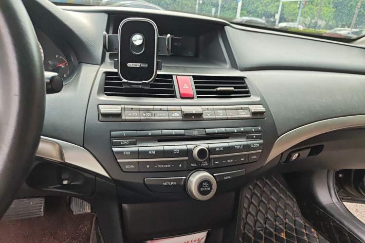 Used Honda Accord 2012 2.4L SE Audio And AC Panel