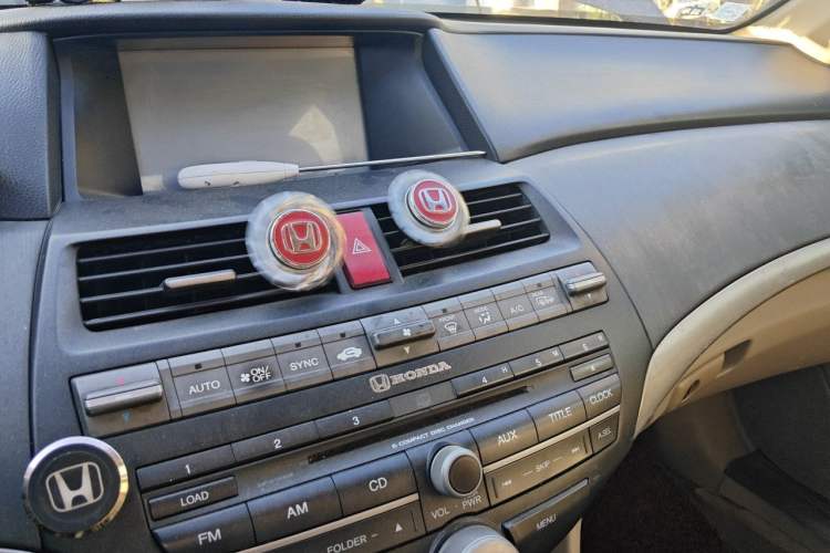 Used Honda Accord 2012 2.0L SE Audio And AC Panel