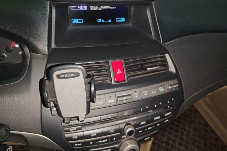 Used Honda Accord 2012 2.0L SE Audio And AC Panel