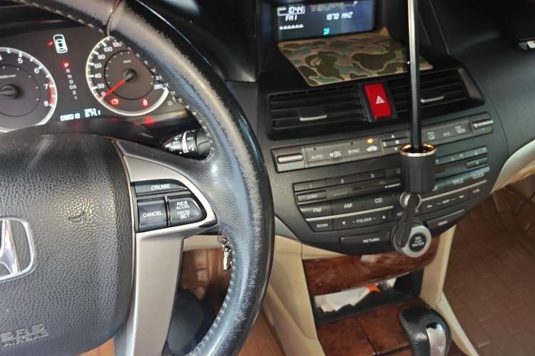 Used Honda Accord 2012 2.0L SE Audio And AC Panel