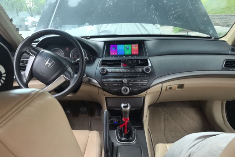 Used Honda Accord 2012 2.0L MT Center Console