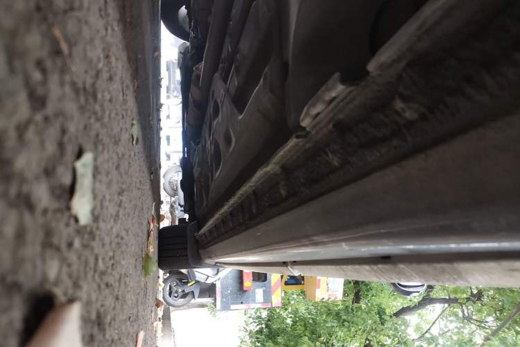 Used Honda Accord 2012 2.4L SE Chassis Rear Right