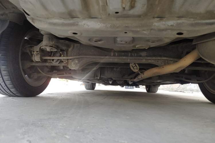 Used Honda Accord 2012 2.4L SE Chassis Rear