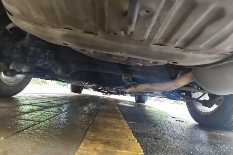 Used Honda Accord 2012 2.4L SE Chassis Rear