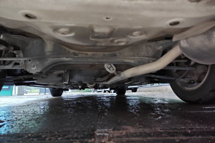 Used Honda Accord 2012 2.0L SE Chassis Rear